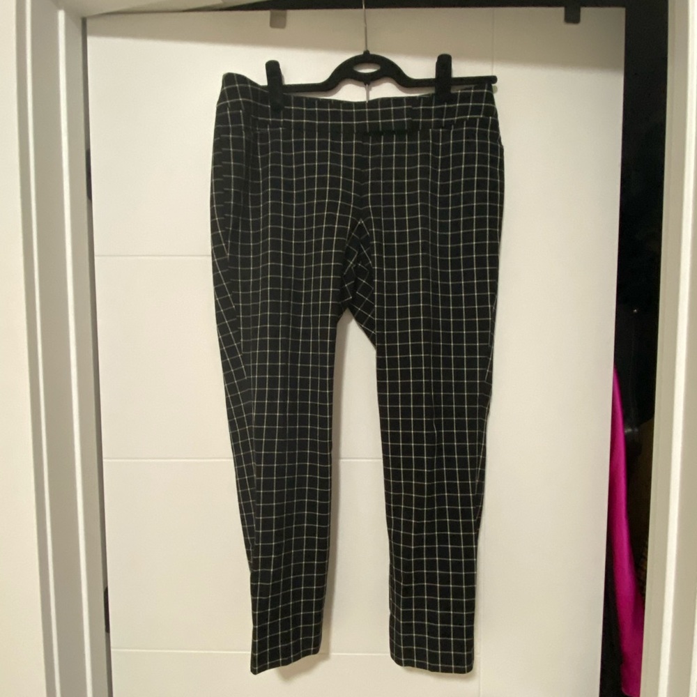 White House Black Market pants